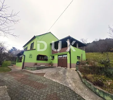 Kvarner, Čavle, Samostojeća kuća, 280 m2, 3250 m2 građevinskog zemljišta - Cernik, Čavle
