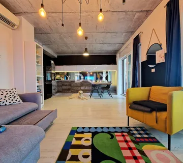 KASTAV, REŠETARI - stan s okućnicom i panoramskim pogledom - cover