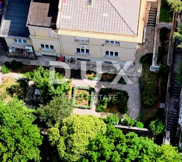 RIJEKA, PEĆINE - Samostojeća vila s pogledom na more