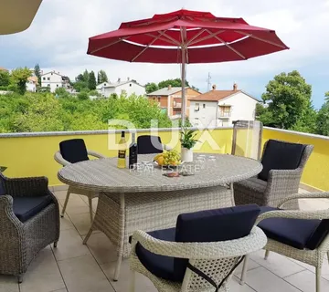 OPATIJA, MATULJI - Kuća s uhodanim poslovanjem u turističkom najmu - Mihotići, Matulji