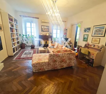 RIJEKA, STROGI CENTAR - 4SKL, 140 m2, blizina Korza!