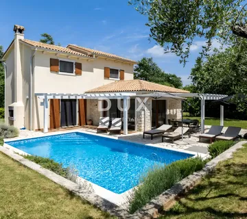 ISTRA, BARBAN - Mediteranska kuća s bazenom