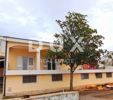 CRIKVENICA - stan od 68,15m2, 450 m od mora - cover