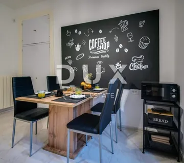 RIJEKA, CENTAR - 3S+DB, moderan sunčan stan
