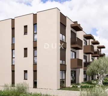 VODICE – Stan na 1. katu s pogledom na more, 2 parkirna mjesta, mirna lokacija, 1000 m od plaže
