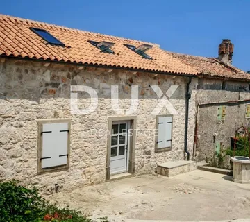 ISTRA, SKITAČA - Autentična istarska kamena kuća - Skitača, Raša