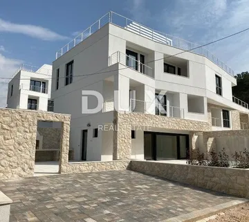 Zadar, Kožino, dvoetažni apartman, 142m2, prizemlje, bazen - Kožino, Zadar