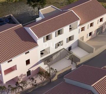 OTOK CRES, MARTINŠĆICA - Moderan stan 150 m od mora - Martinšćica, Cres