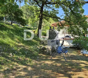 OPATIJA, SVETA JELENA- kuća 200m2 s pogledom na more + okoliš 1000m2 - Sveta Jelena, Mošćenička Draga