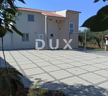 Istra, Pula, obiteljska kuća, 115 m2, predgrađe