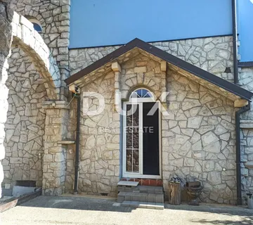 ISTRA, BANJOLE Kamena kuća s okućnicom - 200 m OD PLAŽE!! - Banjole, Medulin