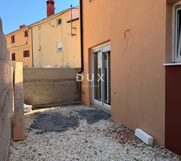 Istra, Ližnjan, 2-sobni stan, 63,48 m2, vrt, 1 km od plaže