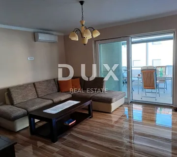 CRIKVENICA, HRUSTA - dva apartmana s pogledom na more