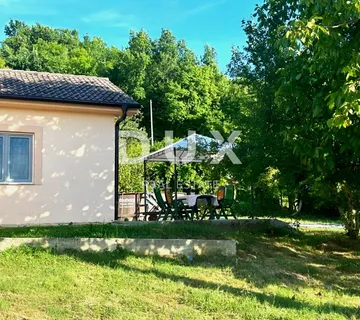 ISTRA, BUZET - Kućica u netaknutoj prirodi