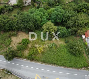 VIŠKOVO – građevinsko zemljište za zgradu + kuću na odličnoj lokaciji, prilika - cover