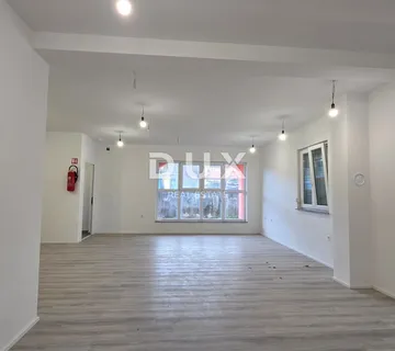 VIŠKOVO, SARŠONI - Prizemni prostor s okućnicom i parkingom, 73m2 - Saršoni, Viškovo