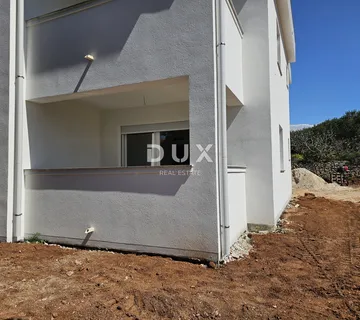 OTOK RAB, BARBAT - 2S+DB u prizemlju novogradnje 64m2 - Barbat na Rabu, Rab