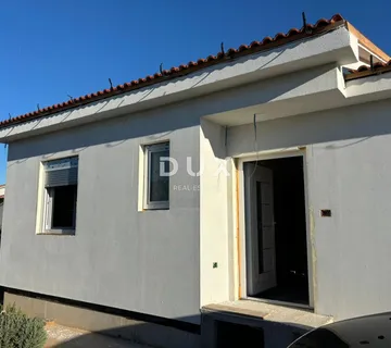 ISTRA, PULA - Montažna prizemnica- ROH BAU blizu grada! MOGUĆNOST ZAMJENE ZA STAN!