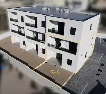 ŠIBENIK, VODICE - Trosoban stan u novogradnji na mirnoj lokaciji