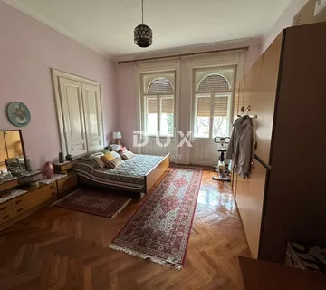 ISTRA, PULA - Jedinstveni stan od 178 m2 u srcu Pule!