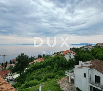 OPATIJA, CENTAR- samostojeća kuća 250m2 s panoramskim pogledom na more + okoliš 740m2