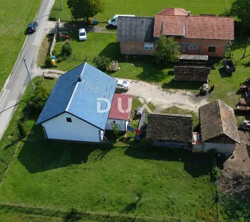 DUGO SELO - Imanje s potencijalom: kuća, gospodarski objekti i velika okućnica - Prozorje, Dugo Selo