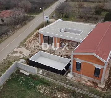 ZADAR, ZEMUNIK G. – Luksuzna moderna vila (B) prizemnica s bazenom - cover