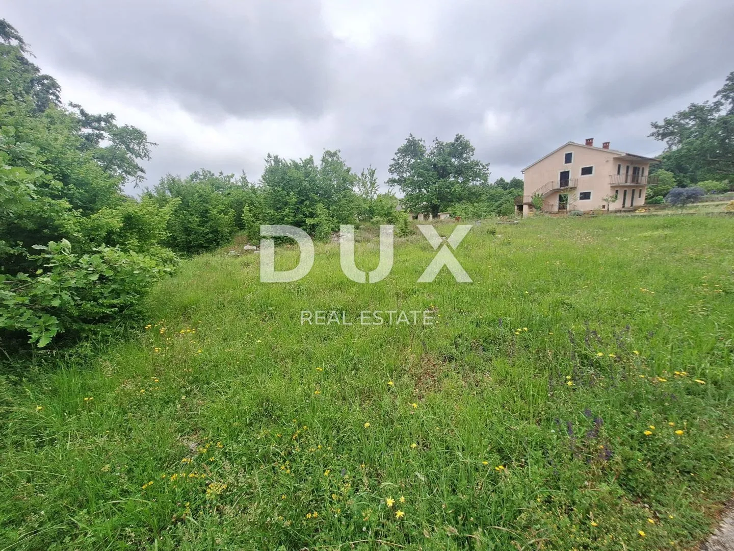 ISTRA, JURŠIĆI Građevinsko zemljište 2472 m2 - cover