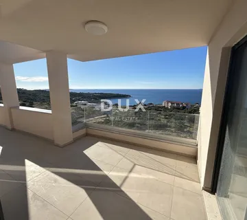 PRIMOŠTEN, DOLAC – Penthouse s fenomenalnim pogledom na more! - cover