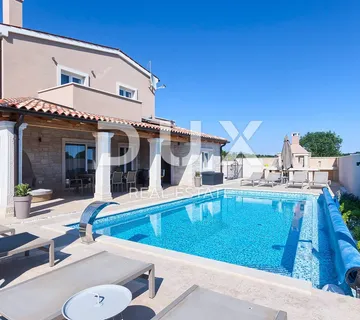 ISTRA, LIŽNJAN - Simpatična vila s bazenom na samom rubu naselja - cover