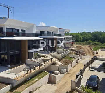 OTOK KRK, NJIVICE - Ekskluzivna novogradnja, penthouse s krovnim bazenom! - Njivice, Omišalj