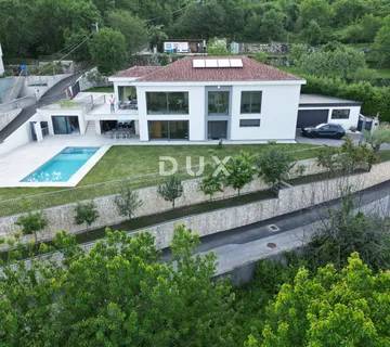 OPATIJA, POLJANE- prekrasna moderna villa 400m2 s pogledom na more i bazenom + okoliš 1200m2 - Poljane, Opatija