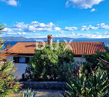 ISTRA, RABAC - Komadić raja uz more - cover