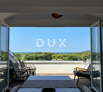 ISTRA, PULA - Unikatni dragulj 200 metara od mora u austrougarskoj vili s okućnicom! - cover