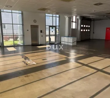 SAMOBOR - Poslovni prostor 250 m² top lokacija