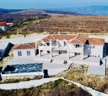 ISTRA, VIŽINADA - Luksuzna vila sa očaravajućim pogledom na unutrašnjost Istre