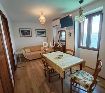 ISTRA, ROVINJ - Nekretnina uz more s nezaboravnim pogledom!