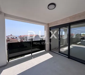ZADAR, PRIVLAKA - Penthouse na 130m od mora S5