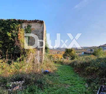 ISTRA, MOMJAN – Kameni objekti za obnovu s impresivnim pogledom - Momjan, Buje