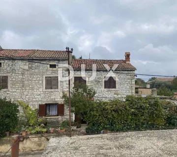 ISTRA, BARBAN - Kamena kuća s konobom na mirnoj lokaciji - Orihi, Barban
