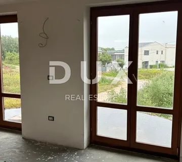 ISTRA, POMER - samostojeća kuća 250m2 s garažom i okućnicom, 150m od mora - cover