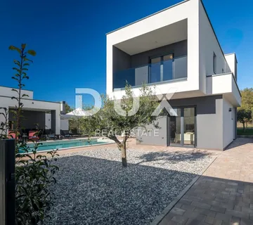 ISTRA, POREČ - Kuća moderne arhitekture s bazenom