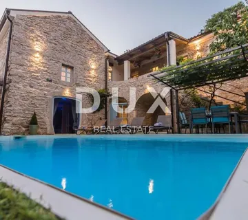 CRIKVENICA, TRIBALJ - Prekrasna kamena vila - Tribalj, Vinodolska općina