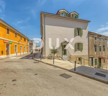 ISTRA, VRSAR - Šarmantna apartmanska kuća u centru Vrsara