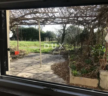 KASTAV, TRINAJSTIĆI - Krajnja kuća u nizu, garaža 51m2