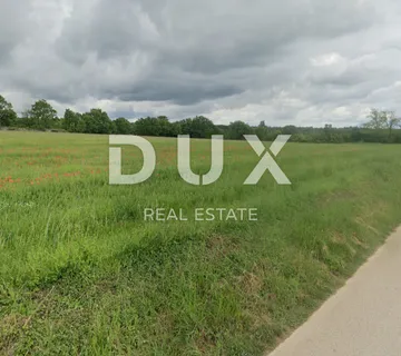 ISTRA, LOVREČ - Građevinsko zemljište u mirnom naselju - cover