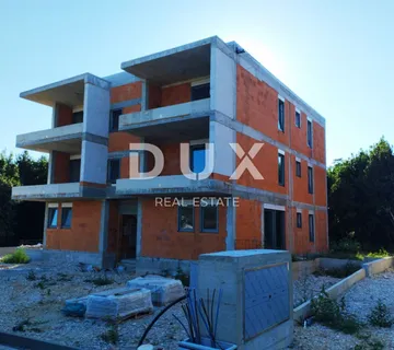 ISTRA, UMAG (okolica)- Moderan stan na 1.katu 200m od mora - cover