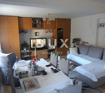 ZAGREB, PANTOVČAK - Obiteljska kuća u okruženju prirode - cover