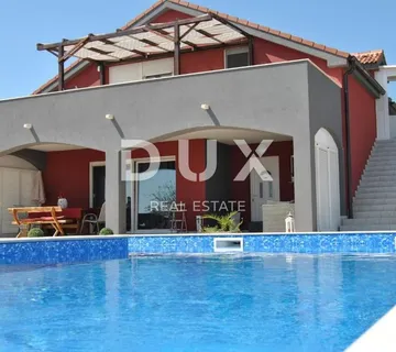 OTOK PAG, POVLJANA - Predivna kuća s dva apartmana i bazenom - cover