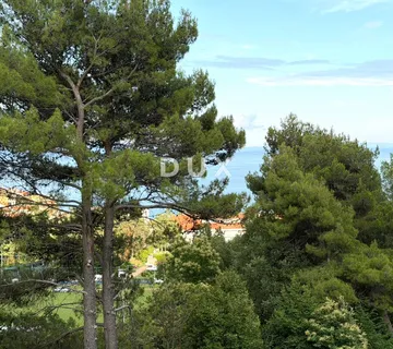 OPATIJA, MOŠĆENIČKA DRAGA - Vrhunska investicija, stan s terasom i parkingom, pogled na more, dvije spavaće sobe